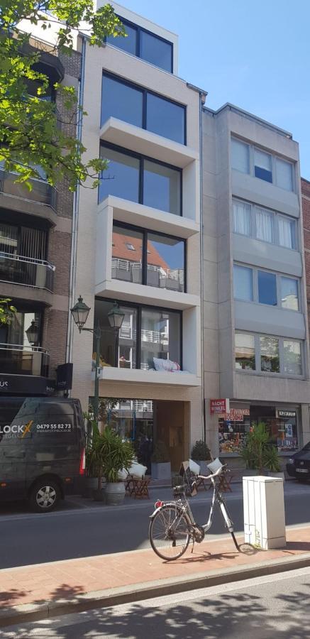 Nieuwbouwappartement Lippenslaan Met 2 Slaapkamers - Wifi - 6 Personen นอคเคอ-เฮสท์ ภายนอก รูปภาพ