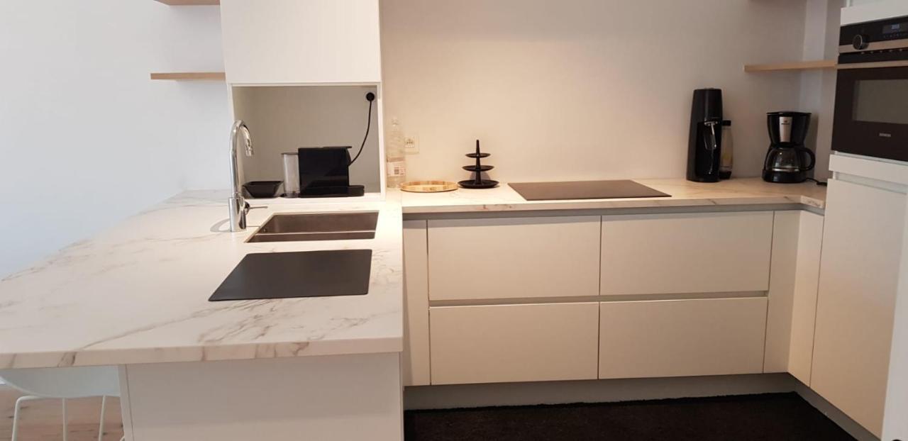 Nieuwbouwappartement Lippenslaan Met 2 Slaapkamers - Wifi - 6 Personen นอคเคอ-เฮสท์ ภายนอก รูปภาพ